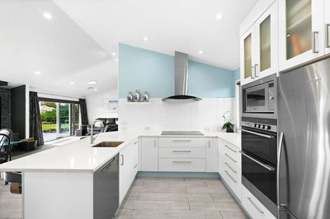 Photo of property in 15 Lissette Road, Newstead, Hamilton, 3286