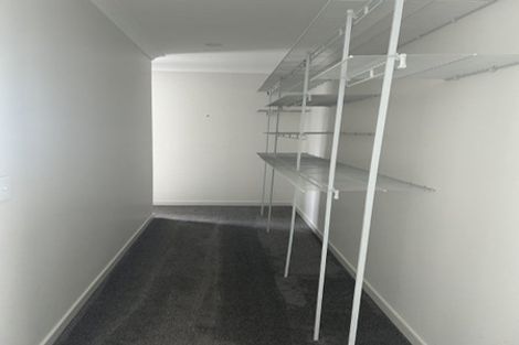 Photo of property in 10 Puroto Place, One Tree Point, 0118
