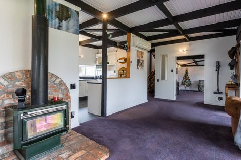 Photo of property in 74 Cypress Drive, Maungaraki, Lower Hutt, 5010