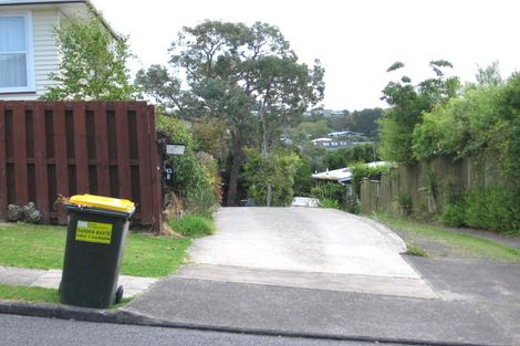Photo of property in 1/92 Deep Creek Road, Torbay, Auckland, 0630