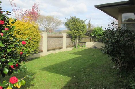 Photo of property in 1 Luton Street, Hokowhitu, Palmerston North, 4410