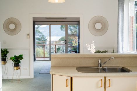 Photo of property in 22 Wharfdale Street, Macandrew Bay, Dunedin, 9014