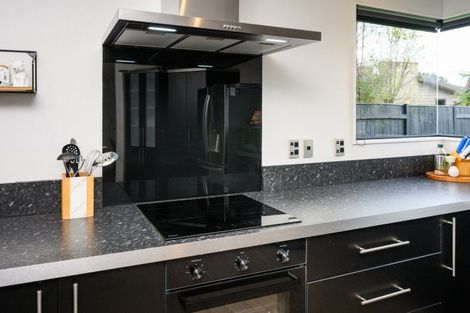 Photo of property in 24 Branigan Parade, Kelvin Grove, Palmerston North, 4414