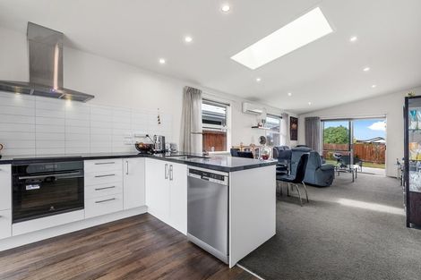 Photo of property in 3 Ponga Place, Papamoa Beach, Papamoa, 3118