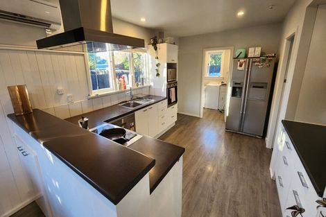 Photo of property in 90 Retreat Road, Avonside, Christchurch, 8061