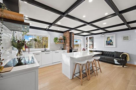 Photo of property in 1410 Old North Road, Helensville, 0875