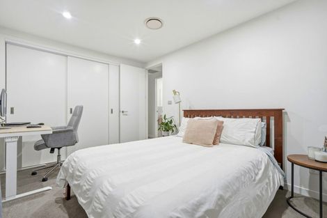 Photo of property in 2 Windlass Street, Long Bay, Auckland, 0630