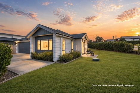 Photo of property in 21 Vintry Drive, Huapai, Kumeu, 0810