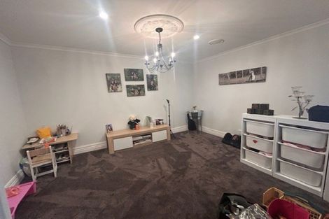 Photo of property in 108 Pacific Drive, Fitzherbert, Palmerston North, 4410