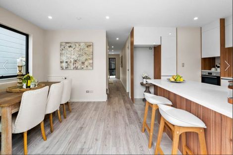 Photo of property in 13b Kingussie Place, Highland Park, Auckland, 2010