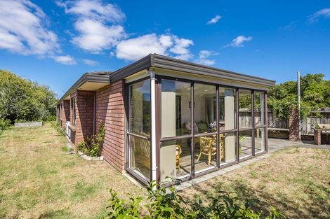 Photo of property in 60 The Drive, Paraparaumu Beach, Paraparaumu, 5032