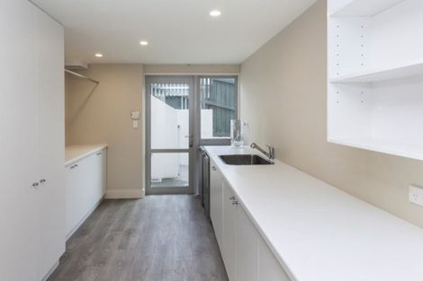 Photo of property in 8a Macmillan Avenue, Cashmere, Christchurch, 8022