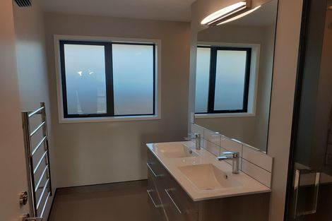 Photo of property in 6 Barbary Street, Rolleston, 7615