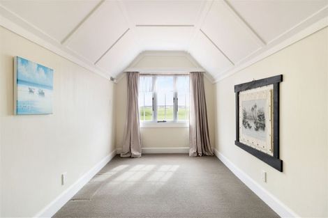 Photo of property in 115 Awhitu Road, Karioitahi, Waiuku, 2683