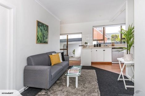 Photo of property in 215 Main North Road, Redwood, Christchurch, 8051