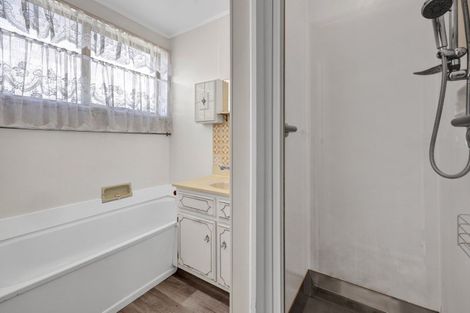 Photo of property in 82 Grey Street, Waitara, 4320