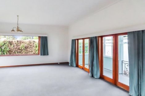 Photo of property in 98 Waterloo Road, Hutt Central, Lower Hutt, 5010