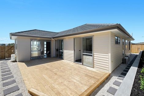 Photo of property in 7 Rural View Terrace, Pukekohe, 2120
