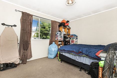 Photo of property in 86 Rosewarne Crescent, Glendene, Auckland, 0602