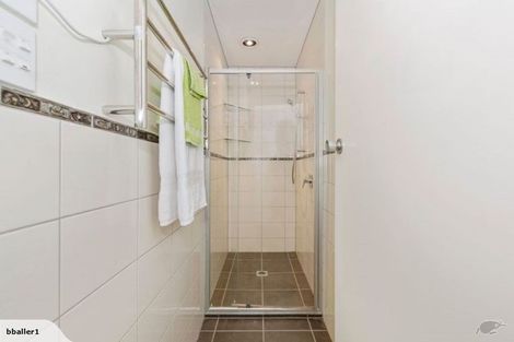 Photo of property in 328 Great South Road, Opaheke, Papakura, 2113