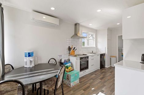 Photo of property in 90 Harper Street, Gonville, Whanganui, 4501