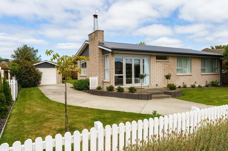 Photo of property in 4 Chevy Place, Hoon Hay, Christchurch, 8025