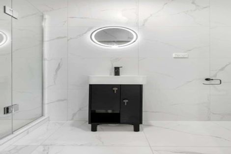 Photo of property in 8/1 Waters Place, New Lynn, Auckland, 0600