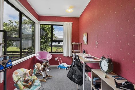 Photo of property in 44 Kent Terrace, Midhirst, Stratford, 4394