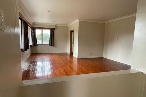 Photo of property in 48 Swanson Road, Henderson, Auckland, 0610