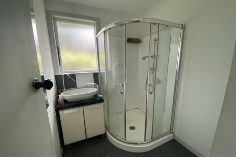 Photo of property in 16 Sandbrook Avenue, Otara, Auckland, 2023