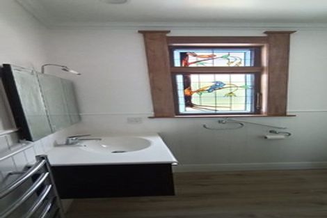 Photo of property in 16 Burrows Avenue, Karori, Wellington, 6012