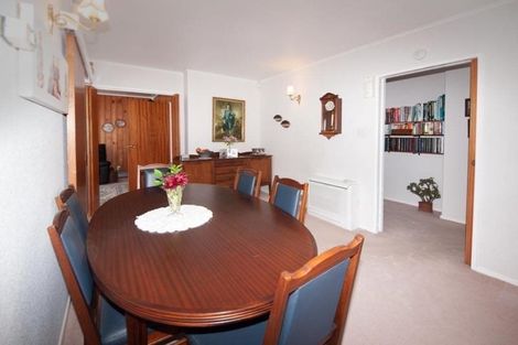Photo of property in 27 Cranwell Street, Churton Park, Wellington, 6037