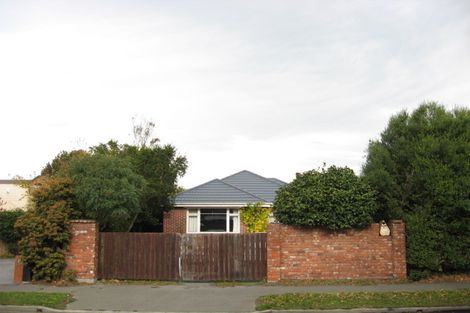 Photo of property in 2/83 Yaldhurst Road, Sockburn, Christchurch, 8042