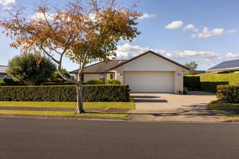 Photo of property in 20 Mortlake Heights, Pyes Pa, Tauranga, 3112