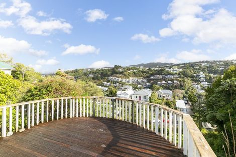 Photo of property in 27 Mornington Road, Brooklyn, Wellington, 6021