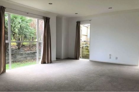 Photo of property in 23 Gibbston Crescent, Flat Bush, Auckland, 2016