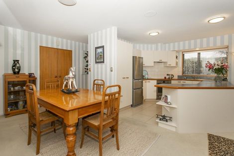 Photo of property in 21 Mona Square, Ashburton, 7700