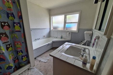 Photo of property in 2/27 Tuirau Place, Ilam, Christchurch, 8041