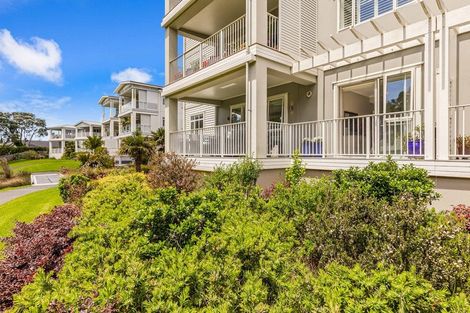 Photo of property in 24 Eaves Bush Parade, Orewa, 0931