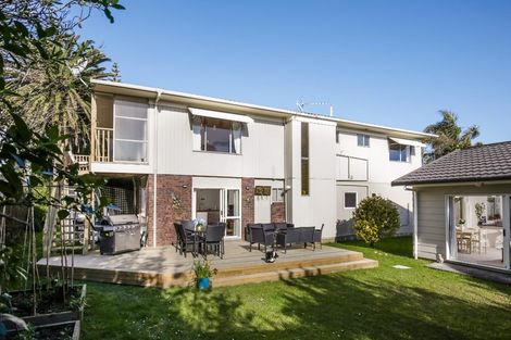 Photo of property in 194a Te Atatu Road, Te Atatu South, Auckland, 0610