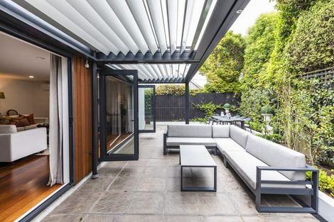 Photo of property in 7b Rossall Street, Merivale, Christchurch, 8014