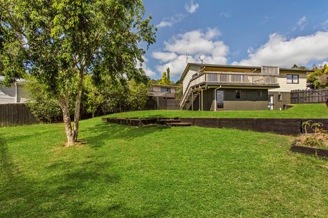 Photo of property in 23 Barberton Terrace, Red Hill, Papakura, 2110