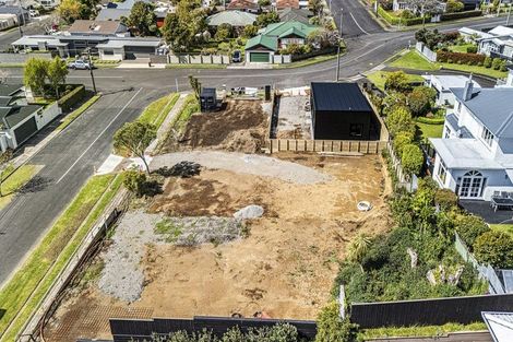 Photo of property in 16 Dartmoor Avenue, Westown, New Plymouth, 4310