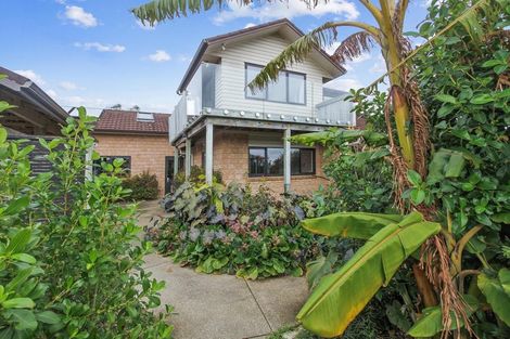 Photo of property in 5 Goble Road, Clarks Beach, Pukekohe, 2679
