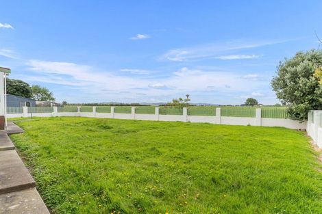 Photo of property in 52 Freyberg Road, Ruawai, 0530