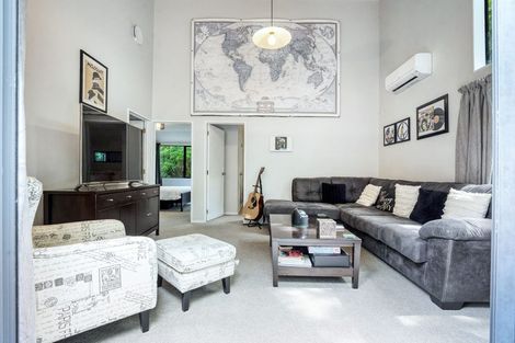 Photo of property in 35a Picasso Drive, West Harbour, Auckland, 0618