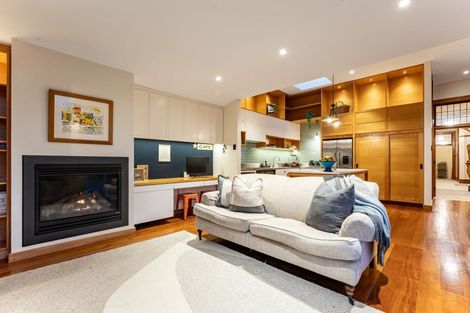 Photo of property in 11 Trelissick Crescent, Ngaio, Wellington, 6035