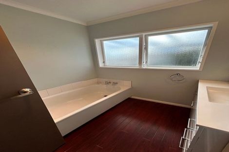 Photo of property in 33 Riwai Street, Paraparaumu, 5032