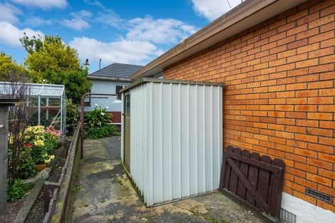 Photo of property in 143a Macandrew Road, South Dunedin, Dunedin, 9012
