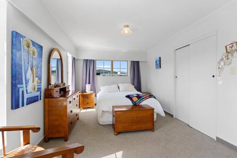 Photo of property in 8 Knights Grove, Otaki, 5512